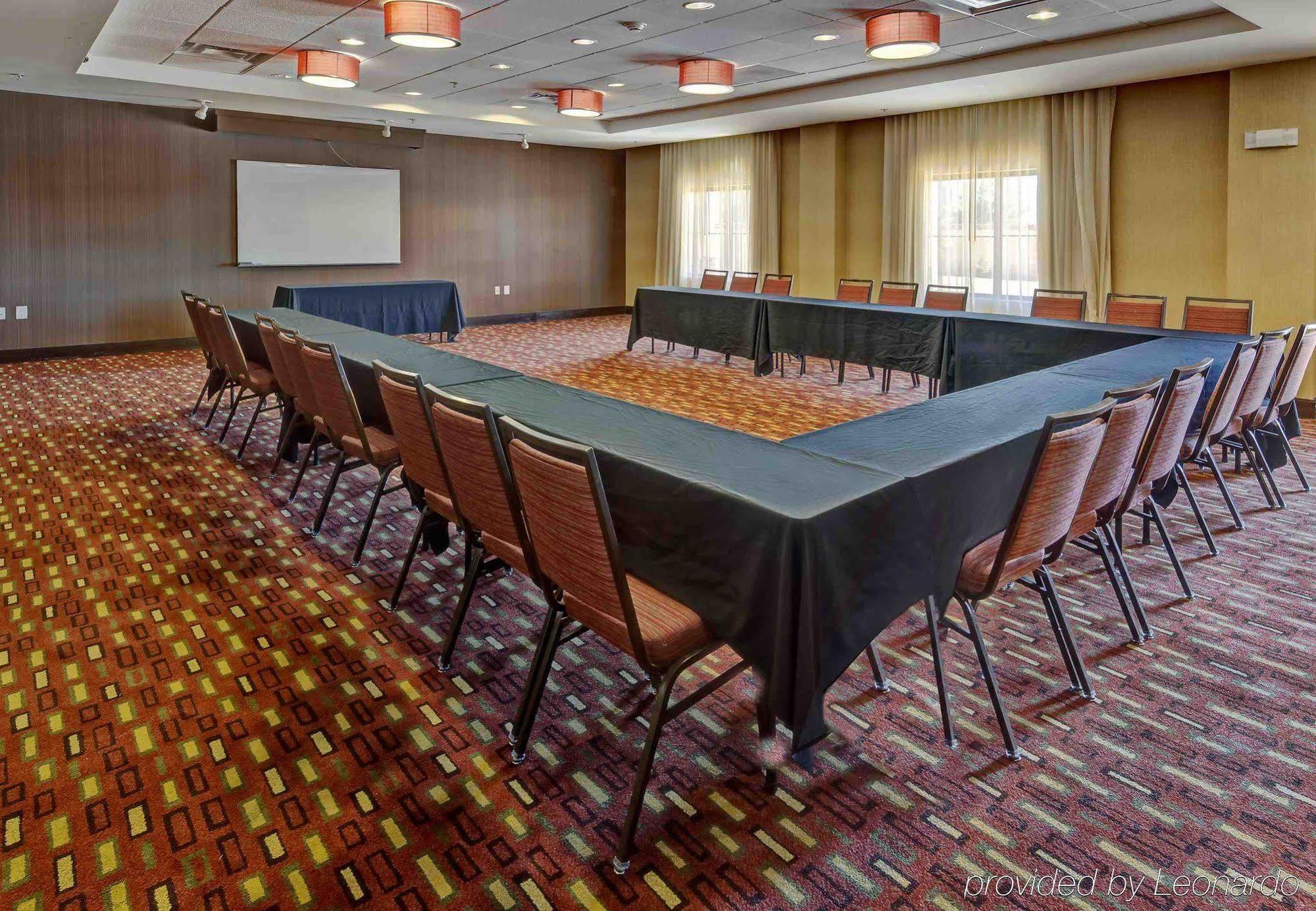 Hotel Courtyard By Marriott Midland Esterno foto