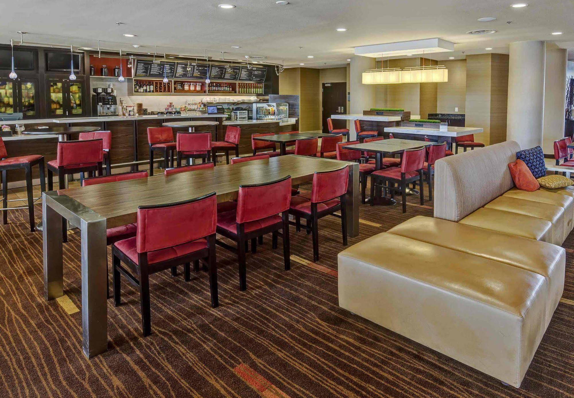 Hotel Courtyard By Marriott Midland Esterno foto